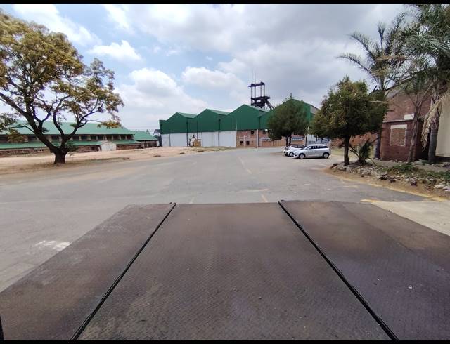 421M² WAREHOUSE TO LET IN CITY DEEP